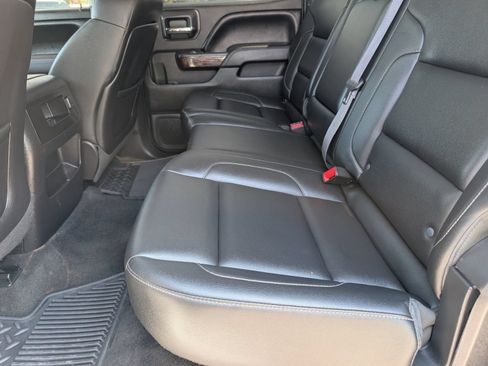 Used 2015 GMC Sierra 1500 SLT RWD image 10