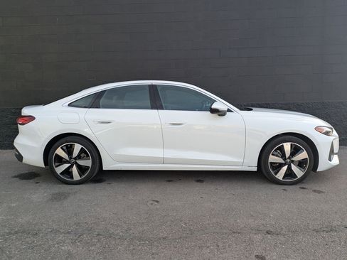 Used 2025 Audi A5 2.0T Premium Plus w/ Premium Plus image 4