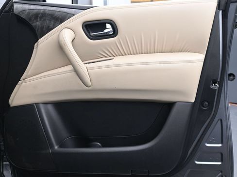 Used 2021 Nissan Armada Platinum AWD/4WD image 30