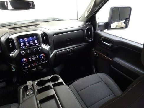 Used 2021 Chevrolet Silverado 2500 LT w/ Convenience Package AWD/4WD image 38