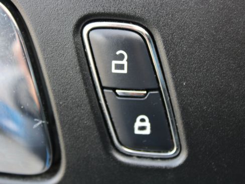 Used 2017 Ford Mustang GT w/ GT Performance Package image 16