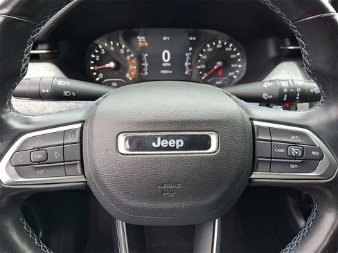 Used 2022 Jeep Compass Latitude w/ Convenience Group image 19