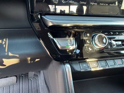 Certified 2023 GMC Sierra 1500 Denali w/ Denali Reserve Package image 17