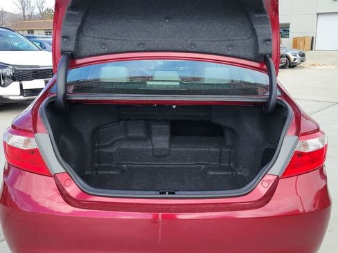 Used 2017 Toyota Camry XLE w/ Moonroof Package image 17