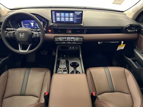 New 2026 Honda Pilot Touring image 14