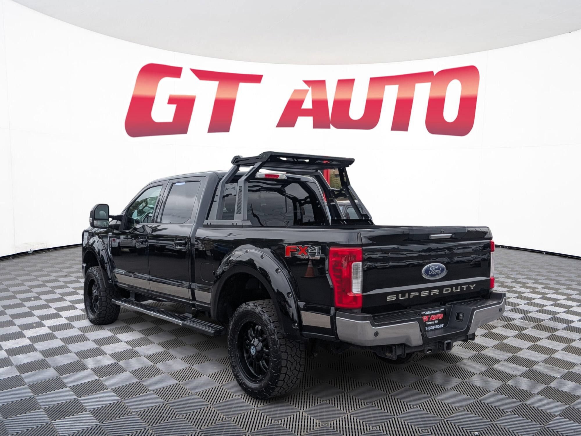 Used 2018 Ford F350 Lariat w/ FX4 4x4 Off Road Package image 4