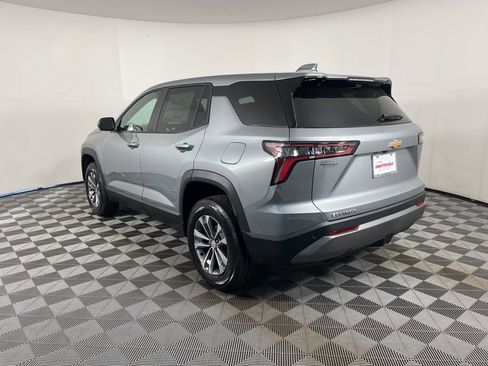 New 2026 Chevrolet Equinox LT w/ Safety and Technology Package FWD image 3