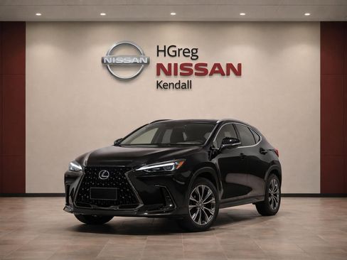 Used 2025 Lexus NX 350h AWD w/ Accessory Package (2T) image 6