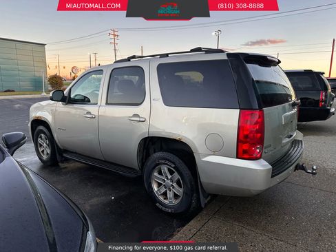 Used 2012 GMC Yukon SLT image 2