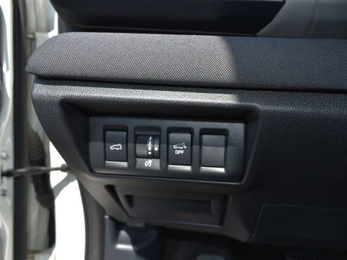Used 2022 Subaru Outback Premium AWD/4WD image 28