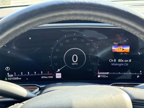 Used 2023 Cadillac Escalade ESV Luxury image 29