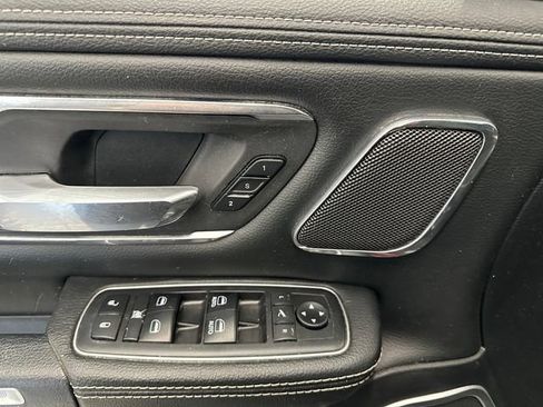 Used 2019 RAM 1500 Laramie AWD/4WD image 27