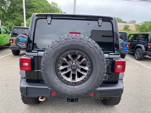 New 2025 Jeep Wrangler Unlimited Rubicon 392 image 4