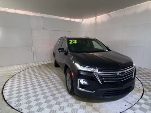 Used 2023 Chevrolet Traverse LT w/ LPO, Floor Liner Package image 5