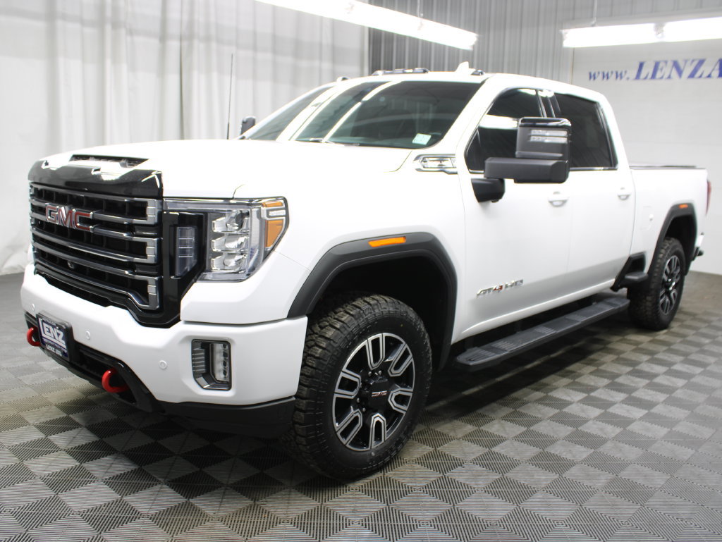 Used 2023 GMC Sierra 2500 AT4 w/ AT4 Preferred Package AWD/4WD image 9
