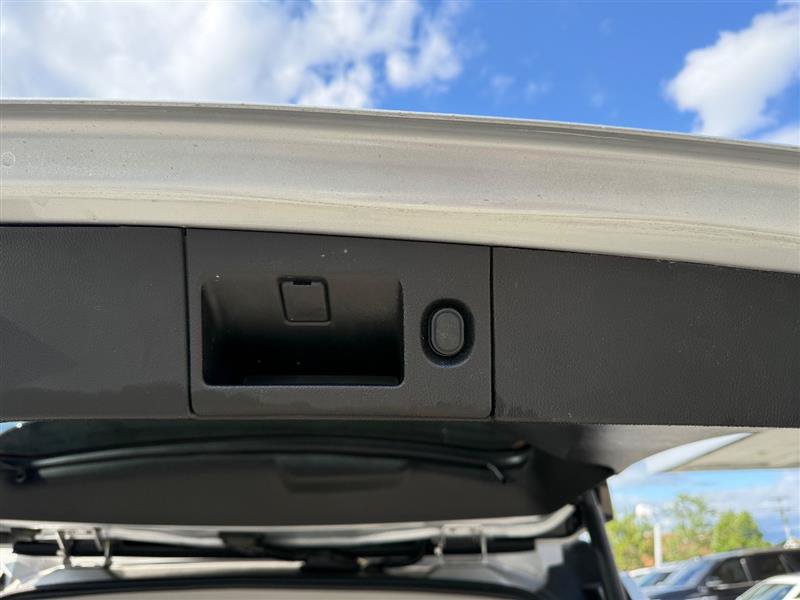 Used 2018 Chevrolet Tahoe LT AWD/4WD image 26