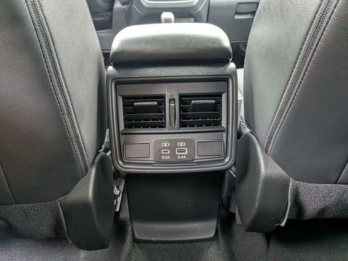 Used 2025 Subaru Forester Premium w/ Convenience Package #1 AWD/4WD image 13