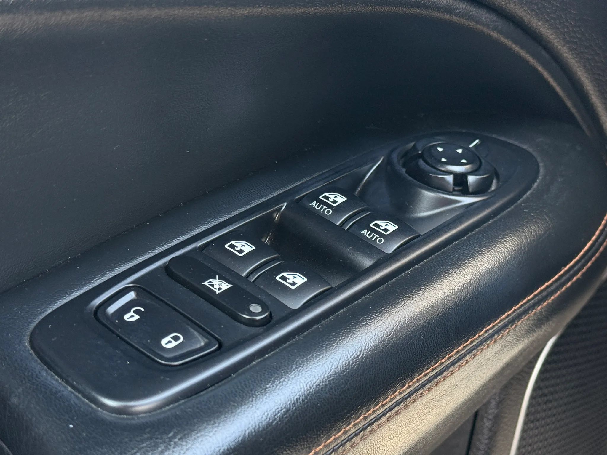 Used 2019 Jeep Compass Limited AWD/4WD image 24