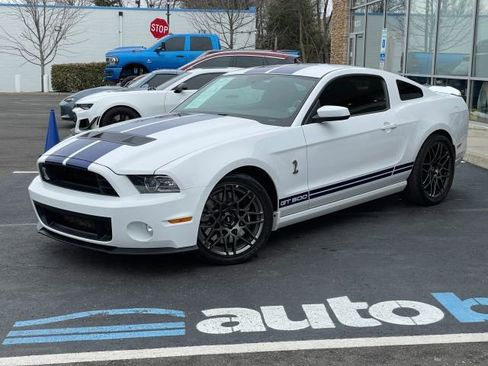 Used 2014 Ford Mustang Shelby GT500 w/ Equipment Group 821A image 9