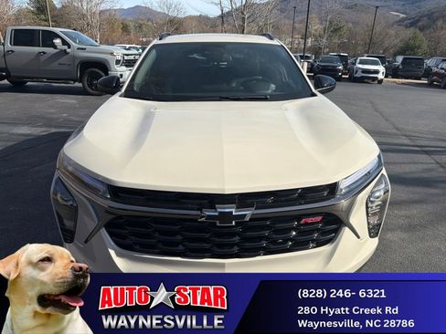 New 2026 Chevrolet Trax RS w/ Driver Confidence Package image 9