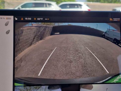 Used 2022 Tesla Model 3 Performance image 26