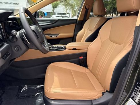 Certified 2025 Lexus NX 250 FWD w/ Towing Package (2000 Lbs) image 11