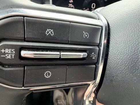 Certified 2025 GMC Acadia Elevation FWD image 27