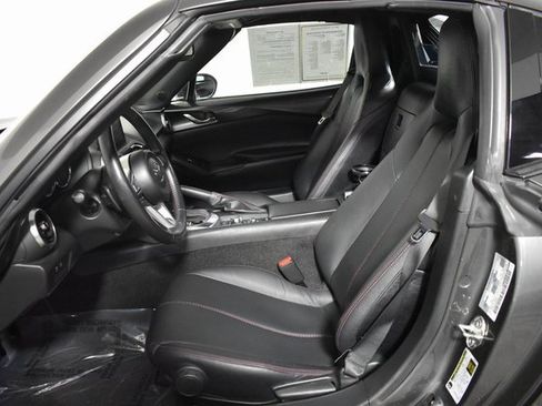 Used 2019 MAZDA MX-5 Miata RF Grand Touring image 11