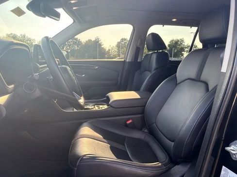 Used 2023 Honda Pilot Touring image 29