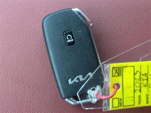Used 2023 Kia Sportage SX image 30