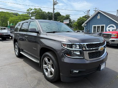 Used 2015 Chevrolet Tahoe LT w/ Luxury Package AWD/4WD image 4