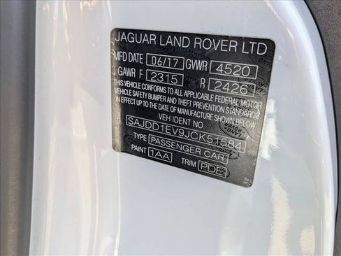 Used 2018 Jaguar F-TYPE Coupe RWD image 23