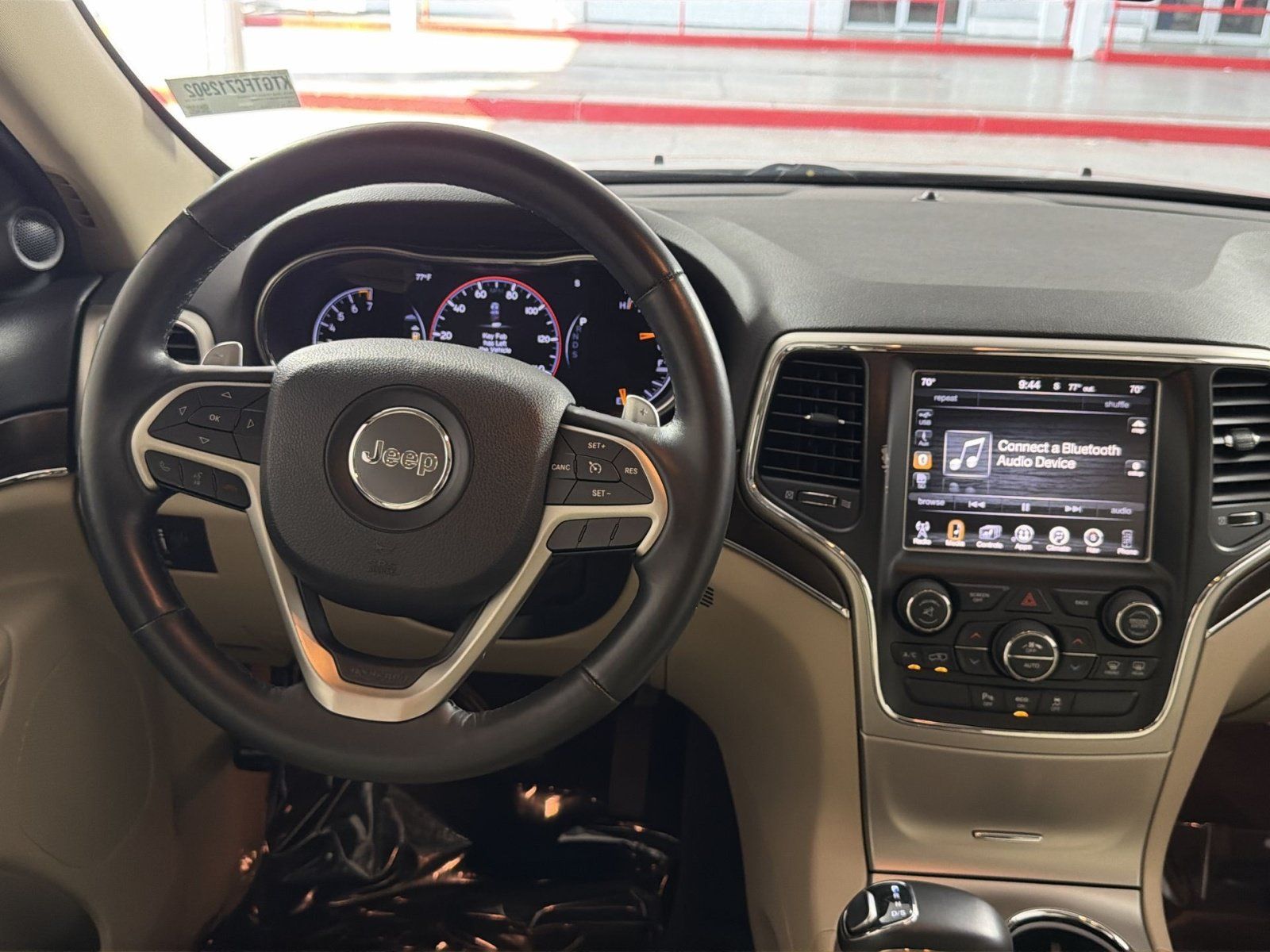Used 2015 Jeep Grand Cherokee Limited AWD/4WD image 16