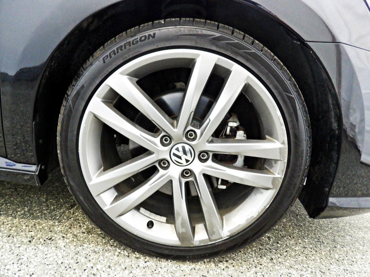 Used 2018 Volkswagen Passat 2.0T S FWD image 21