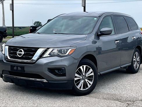 Used 2020 Nissan Pathfinder S FWD image 6