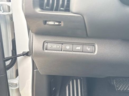 New 2026 Nissan Pathfinder Platinum w/ Cargo Package FWD image 24