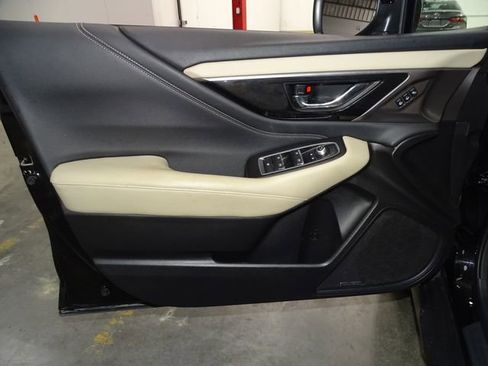 Used 2023 Subaru Outback Limited image 18