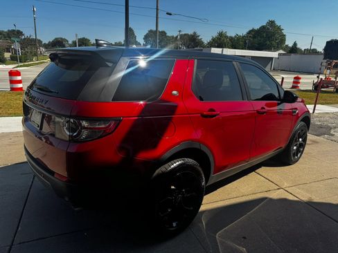 Used 2018 Land Rover Discovery Sport HSE AWD/4WD image 4