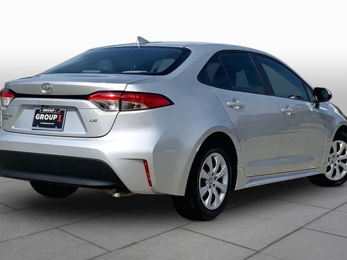 Used 2024 Toyota Corolla LE FWD image 13