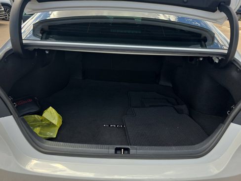 Used 2022 Toyota Camry LE w/ Carpet Mat Package (TMS) image 34