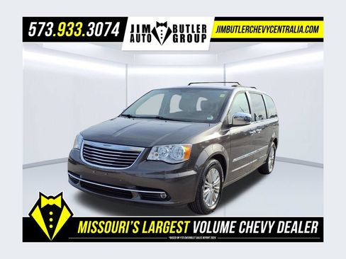 Used 2015 Chrysler Town & Country Touring-L w/ Driver Convenience Group FWD image 1