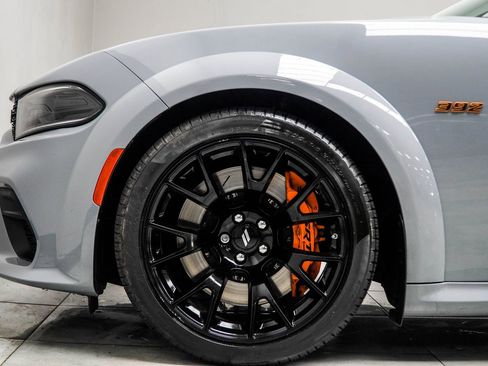 Used 2022 Dodge Charger Scat Pack RWD image 16