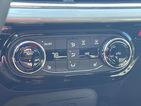 New 2026 Chevrolet Trax LT w/ Driver Confidence Package image 19