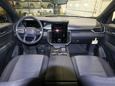 New 2026 GMC Acadia Elevation w/ LPO, Floor Liner Package image 14