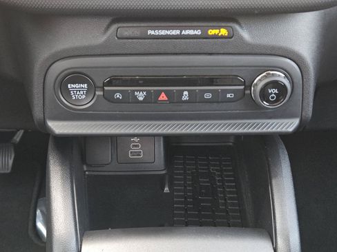 Used 2025 Ford Bronco Sport Big Bend AWD/4WD image 14
