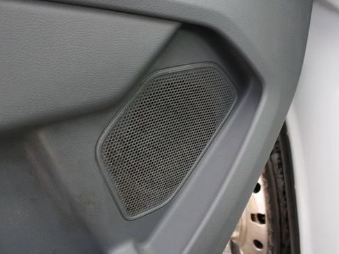 Used 2018 Ford Transit 350 138 DRW RWD image 5