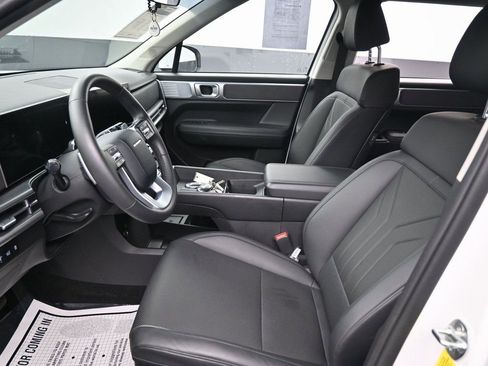 Used 2025 Hyundai Santa Fe SEL image 23