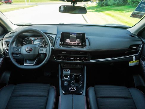 New 2026 Nissan Rogue SV image 14