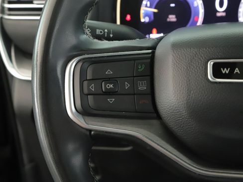 Used 2022 Jeep Wagoneer Series I AWD/4WD image 13