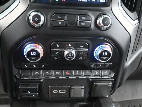 Used 2022 GMC Sierra 1500 Denali w/ Denali Reserve Package image 15